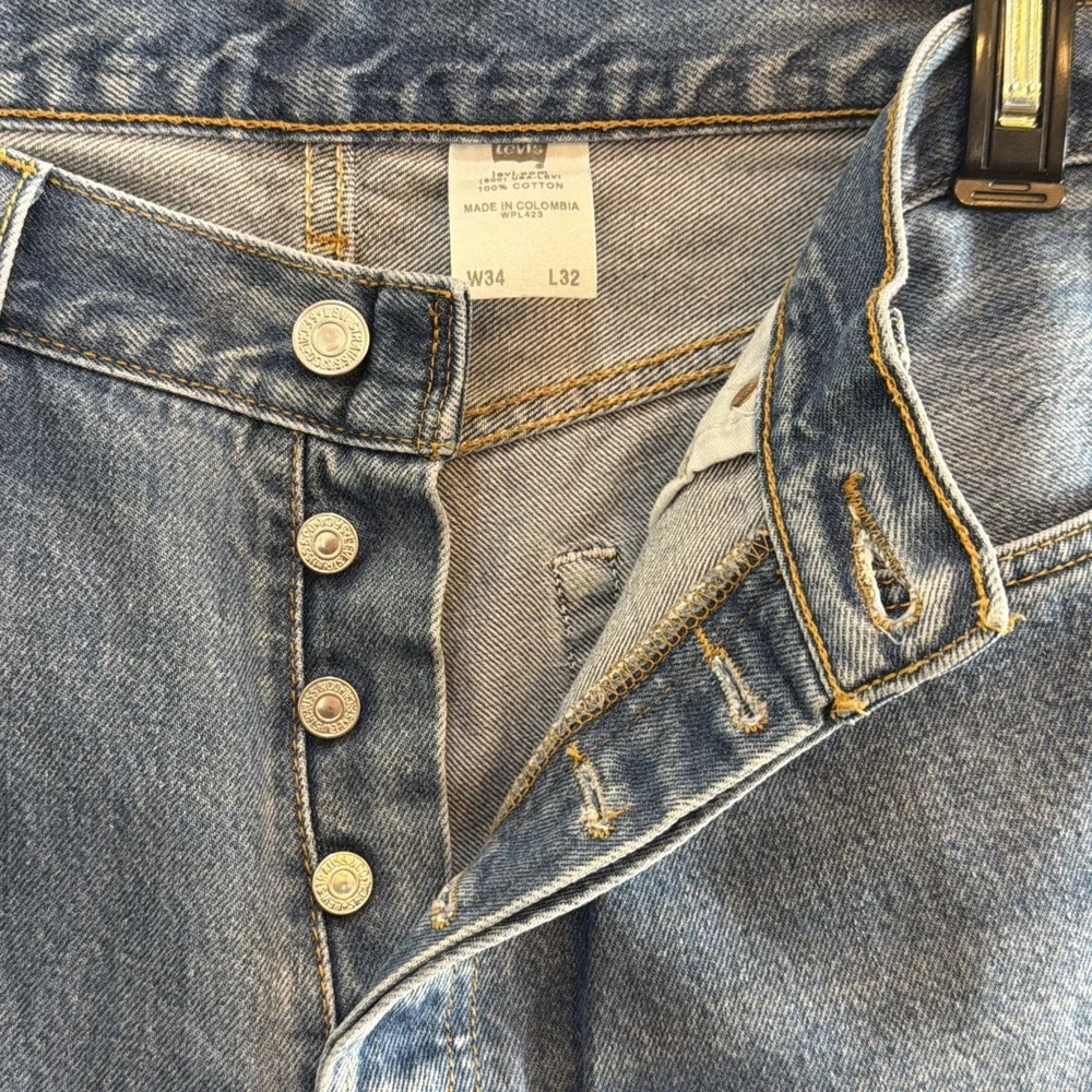Vintage Levis Jeans 501 Mens 34X32 Blue Denim 2004 Button Fly Straight 32.5X28 - Picture 3 of 16
